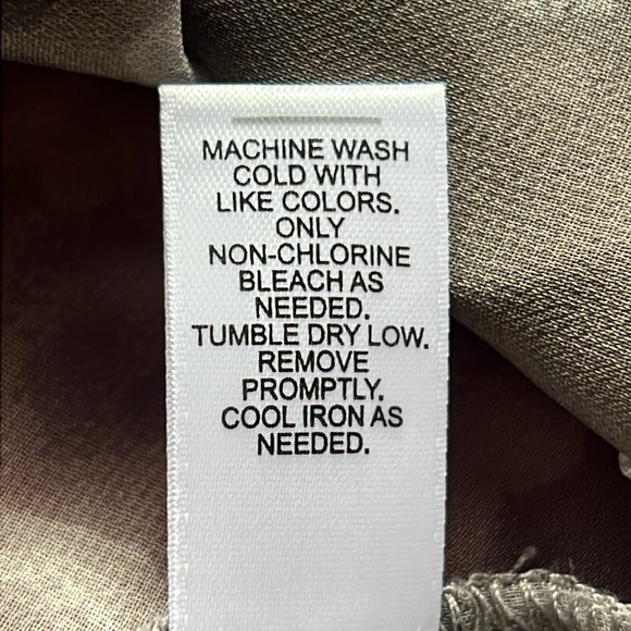 Cato Shear Gray Muted Striped Hi Low Blouse - Picture 8 of 8